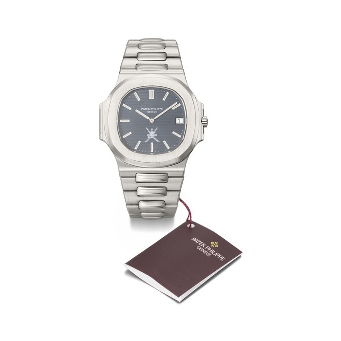 Patek Philippe. A very rare and fine stainless steel automatic wristwatch with date and bracelet, made for the Sultanate of Oman SIGNED PATEK PHILIPPE, GENÈVE, NAUTILUS MODEL, REF. 3700/1, MOVEMENT NO. 1'304'954, CASE NO. 536'201, MANUFACTURED IN 1978