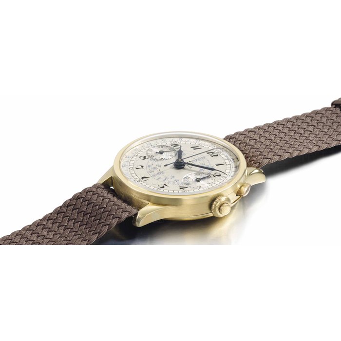 Omega. A rare and attractive 18k gold single button chronograph wristwatch with two-tone silvered dial and Breguet numerals SIGNED OMEGA, MOVEMENT NO. 9'381'322, CASE NO. 9'173'504, MANUFACTURED IN 1938