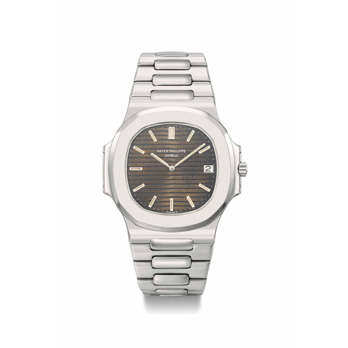 Patek Philippe. A large and attractive stainless steel automatic wristwatch with date, bracelet, original certificate and box SIGNED PATEK PHILIPPE, GENÈVE, NAUTILUS MODEL, REF. 3700/1, MOVEMENT NO. 1'305'527, CASE NO. 536'502, MANUFACTURED IN 1977