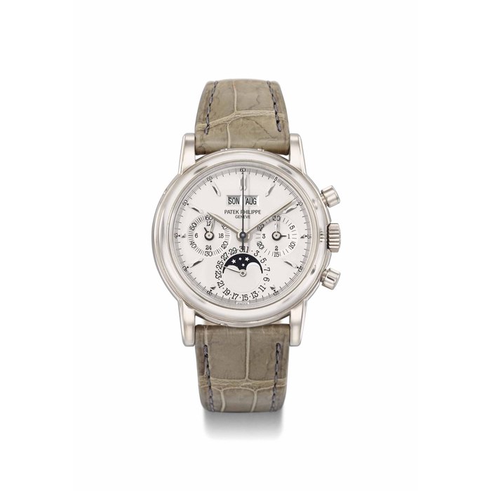 Patek Philippe. An attractive and very rare 18K white gold perpetual calendar chronograph wristwatch with moon phases, original Guarantee and box SIGNED PATEK PHILIPPE, GENÈVE, REF. 3970E, MOVEMENT NO. 3'046'669, CASE NO. 4'197'750, RETAILED BY BEYER, BEYER NO. 253'650, MANUFACTURED IN 2004