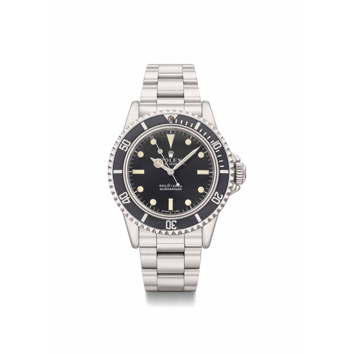 Rolex. A stainless steel automatic wristwatch with sweep centre seconds, bracelet and box SIGNED ROLEX, OYSTER PERPETUAL, SUBMARINER, 660FT=200M, REF. 5513, CASE NO. 5'276'139, CIRCA 1977