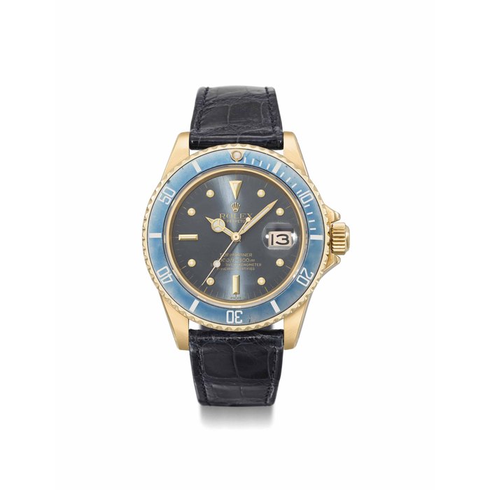 Rolex. A fine and attractive 18K gold automatic wristwatch with date and sweep centre seconds SIGNED ROLEX, OYSTER PERPETUAL DATE, SUBMARINER, 1000FT=300MT, REF. 16808, CASE NO. 6'744'325, CIRCA 1981