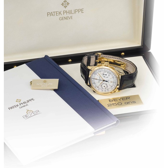 Patek Philippe. A very fine and rare 18K gold limited edition chronograph wristwatch with original certificate, sealed engraved second case back and box, made for the 250th anniversary of Beyer Zürich Signed Patek Philippe, Genève, Beyer, Fabriquée pour le 250ème de Beyer à Zürich 1760 - 2010, no. 44/50, ref. 5170, movement no. 5'509'429, case no. 4'525'928, manufactured in 2010