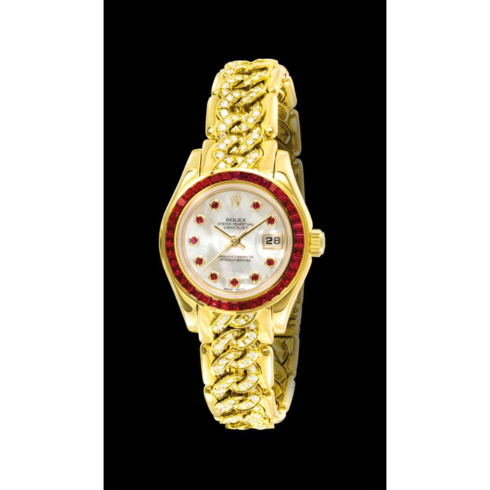 ROLEX. A FINE LADY'S 18K GOLD, DIAMOND AND RUBY-SET AUTOMATIC WRISTWATCH WITH SWEEP CENTRE SECONDS, DATE, BRACELET AND MOTHER-OF-PEARL DIAL SIGNED ROLEX, OYSTER PERPETUAL, DATEJUST PEARLMASTER MODEL, REF. 69308, CASE NO. T255466, CIRCA 1996