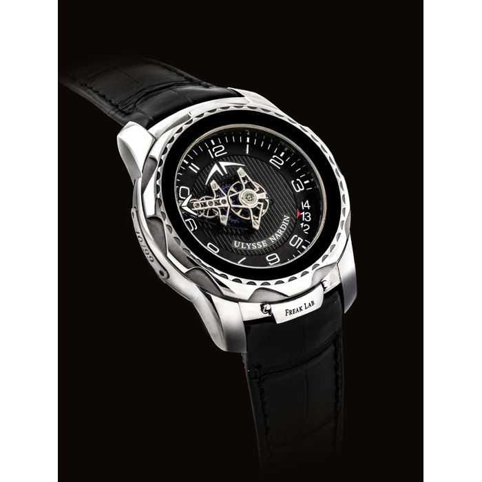 ULYSSE NARDIN. A FINE 18K WHITE GOLD LIMITED EDITION CARROUSEL TOURBILLON WRISTWATCH WITH DUAL DIRECT ESCAPEMENT AND DATE SIGNED ULYSSE NARDIN, FREAKLAB MODEL, NO. 10/99, REF. 2100-138, CIRCA 2015