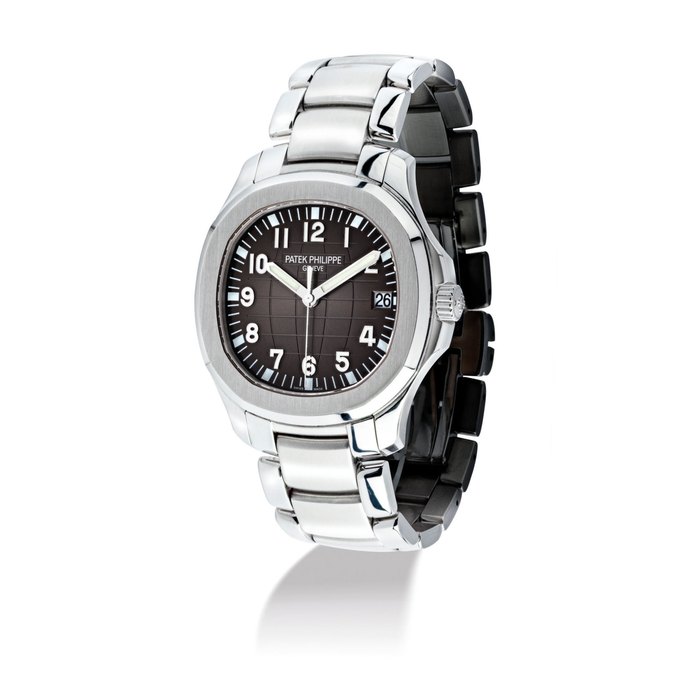 PATEK PHILIPPE. A STAINLESS STEEL AUTOMATIC WRISTWATCH WITH SWEEP CENTRE SECONDS, DATE AND BRACELET SIGNED PATEK PHILIPPE, GENEVE, AQUANAUT MODEL, REF. 5167/1, CASE NO.6’112’911, MOVEMENT NO. 5’888’368, CIRCA 2016