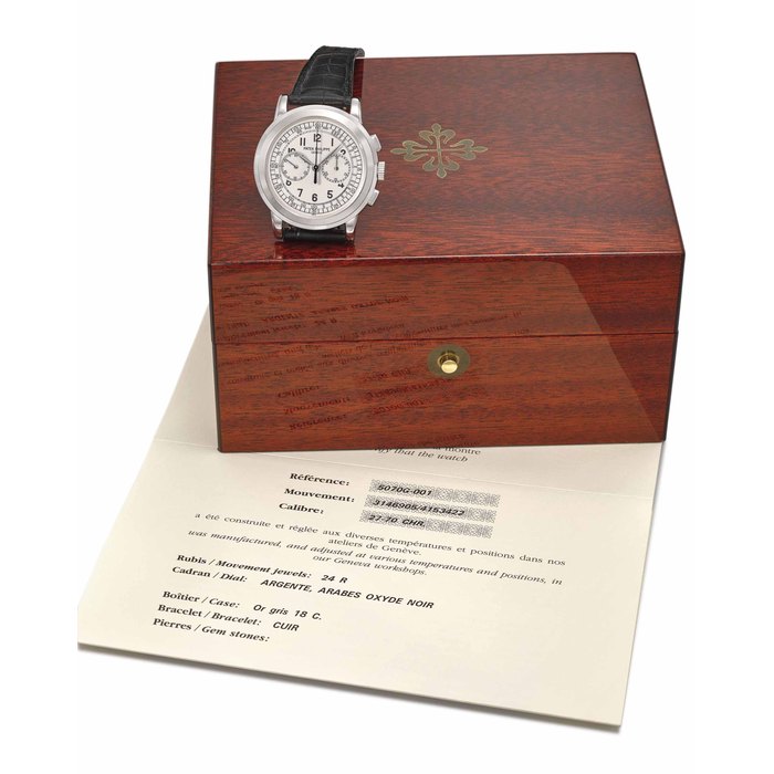 Patek Philippe. A large and rare 18K white gold chronograph wristwatch with original certificate and box SIGNED PATEK PHILIPPE, GENÈVE, REF. 5070, MOVEMENT NO. 3’146’905, CASE NO. 4’153’422, circa 2001