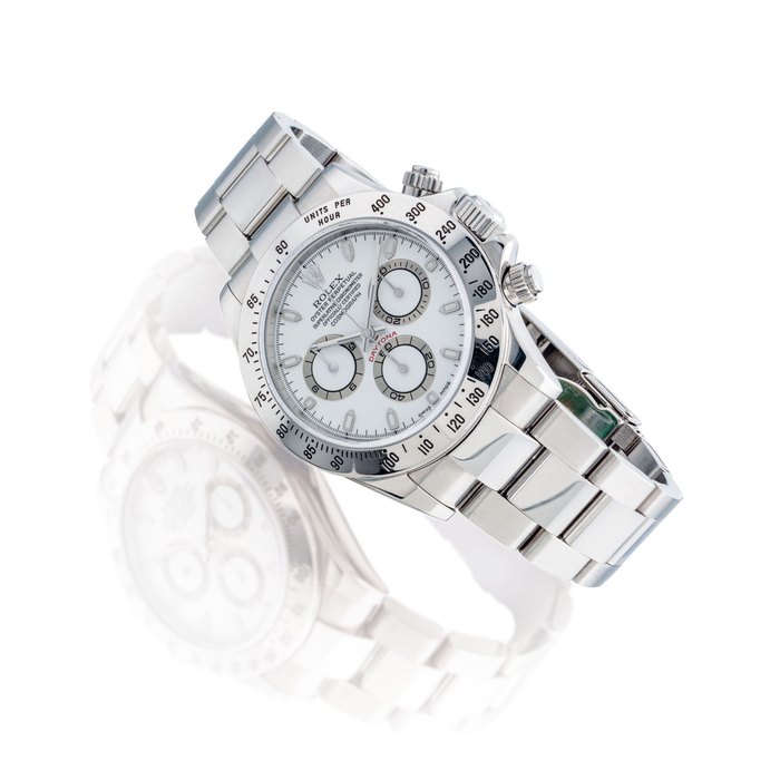 ROLEX. A STAINLESS STEEL AUTOMATIC CHRONOGRAPH WRISTWATCH WITH BRACELET SIGNED ROLEX, OYSTER PERPETUAL, COSMOGRAPH DAYTONA MODEL, REF. 116520, CASE NO. P328009, CIRCA 2000