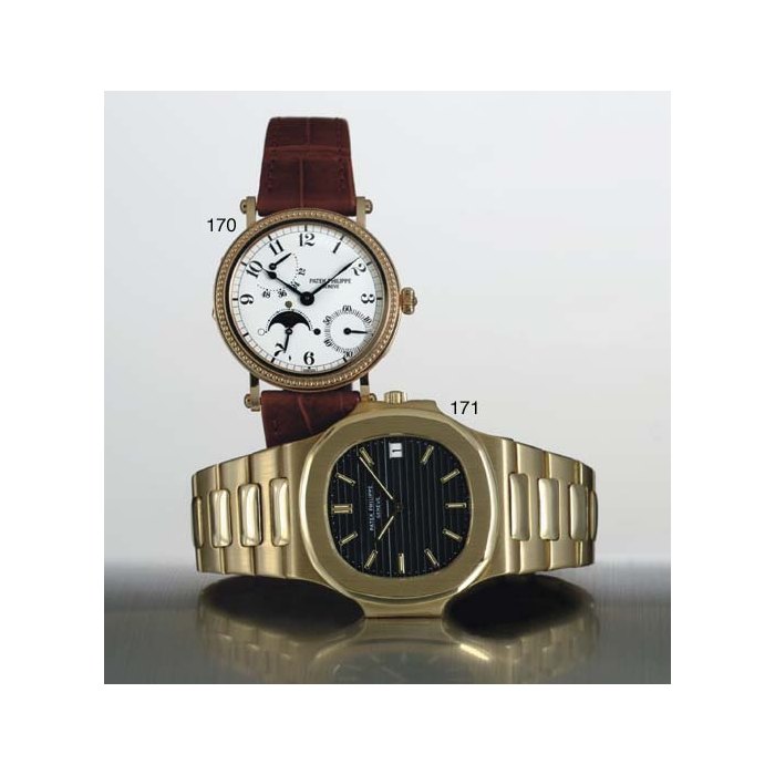 PATEK PHILIPPE. A FINE AND LARGE 18K GOLD AUTOMATIC WRISTWATCH WITH DATE AND BRACELET SIGNED PATEK PHILIPPE, GENEVE, "NAUTILUS JUMBO", MOVEMENT NO. 1304781, CASE NO. 537324, REF. 3700/1, MANUFACTURED IN 1978