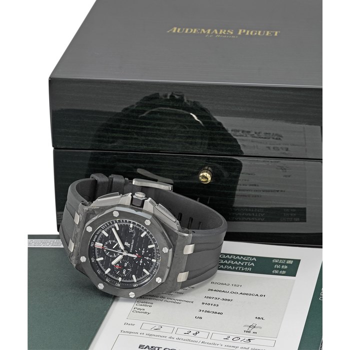 AUDEMARS PIGUET. A FINE TITANIUM, CERAMIC AND CARBON AUTOMATIC CHRONOGRAPH WRISTWATCH WITH DATE, ORIGINAL GUARANTEE AND BOX SIGNED AUDEMARS PIGUET, ROYAL OAK OFFSHORE, REF. 26400AU.OO.A002CA.01, MOVEMENT NO. 910’133, CASE NO. I20737-3097, CIRCA 2015