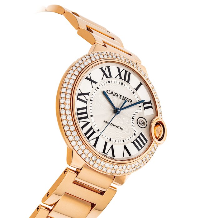 CARTIER. A FINE 18K PINK GOLD AND DIAMOND-SET AUTOMATIC WRISTWATCH WITH SWEEP CENTRE SECONDS, DATE AND BRACELET SIGNED CARTIER, BALLON BLEU MODEL, CASE NO. 130708RX, CIRCA 2013