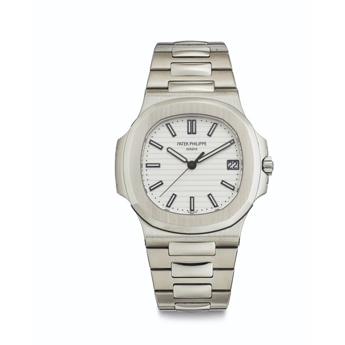 Patek Philippe. A Fine Stainless Steel Automatic Wristwatch with Date, Center Seconds and Bracelet Signed Patek Philippe, Genève, Ref. 5711/1A-011, Nautilus Model, Movement No. 5'725'869, Case No. 4'883'556, Manufactured in 2013