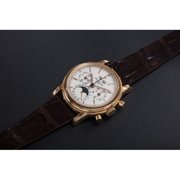 PATEK PHILIPPE, REF. 3970ER-12, A GOLD PERPETUAL CALENDAR CHRONOGRAPH WRISTWATCH CASE NUMBER: 4’153’867, MOVEMENT NUMBER: 3’046’804
