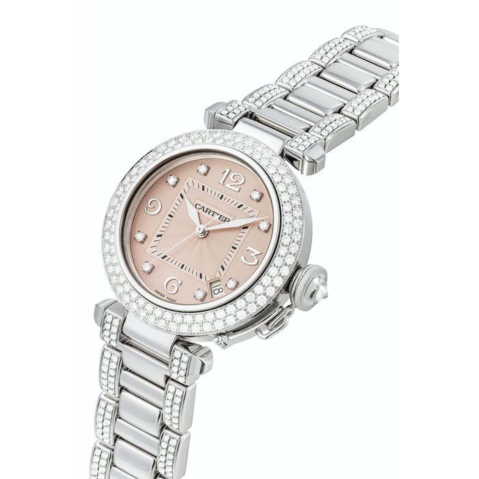 CARTIER. AN 18K WHITE GOLD AND DIAMOND-SET AUTOMATIC WRISTWATCH WITH SWEEP CENTRE SECONDS, DATE AND BRACELET SIGNED CARTIER, PASHA MODEL, CASE NO. MG303049, CIRCA 1995