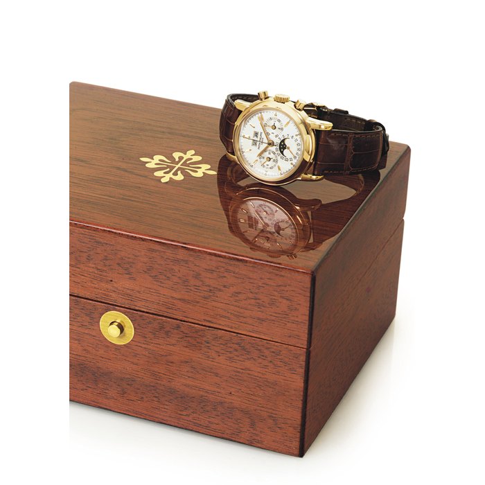 PATEK PHILIPPE. A FINE 18K PINK GOLD PERPETUAL CALENDAR CHRONOGRAPH WRISTWATCH WITH MOON PHASES SIGNED PATEK PHILIPPE, GENEVE, MOVEMENT NO. 3045872, CASE NO. 4010808, REF. 3970ER, MANUFACTURED IN 1999