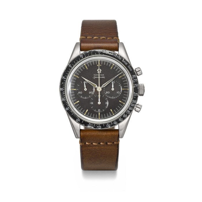 Omega OMEGA. AN EXTREMELY RARE STAINLESS STEEL CHRONOGRAPH WRISWATCH WITH TROPICAL DIAL SIGNED OMEGA, SPEEDMASTER MODEL, REF. 2915-3, MOVEMENT NO. 16’648’919, CIRCA 1959