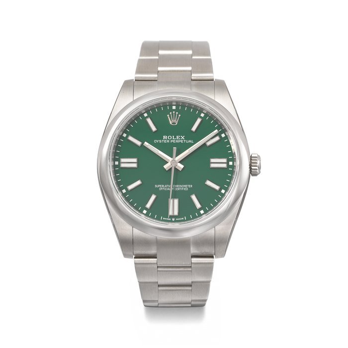 Rolex ROLEX. AN ATTRACTIVE STAINLESS STEEL AUTOMATIC WRISTWATCH WITH SWEEP CENTRE SECONDS, BRACELET, GREEN DIAL, GUARANTEE AND BOX SIGNED ROLEX, OYSTER PERPETUAL MODEL, REF. 124300, CIRCA 2021 · 124300