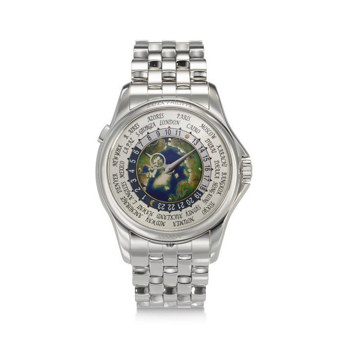 PATEK PHILIPPE, REF. 5131/1P-001, A FINE AND RARE CLOISONNÉ ENAMEL DIAL PLATINUM WORLD TIME WRISTWATCH ON BRACELET