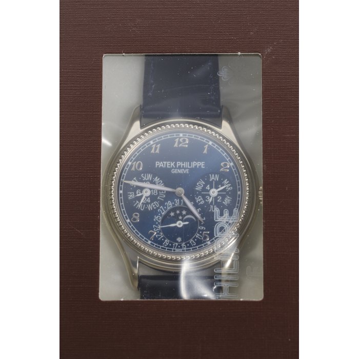 PATEK PHILIPPE, REF. 5038G-013, A UNIQUE AND FINE 18K WHITE GOLD PERPETUAL CALENDAR WRISTWATCH WITH LEAP YEAR INDICATOR AND MOON PHASES, DOUBLE SEALED, COMMISIONED BY MICHAEL OVITZ