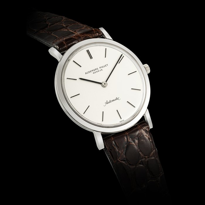 AUDEMARS PIGUET. A STAINLESS STEEL ULTRA SLIM AUTOMATIC WRISTWATCH REF. 5273ST, SOLD IN 1972