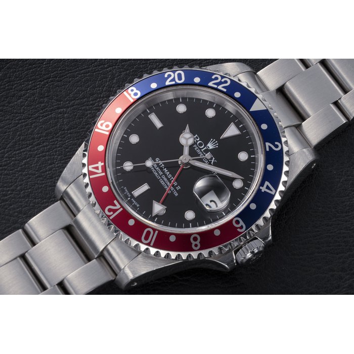 ROLEX, GMT-MASTER II REF. 16710 “PEPSI”, A STEEL AUTOMATIC WRISTWATCH CASE NUMBER: Y222'247, MOVEMENT NUMBER: 3 9’404’436