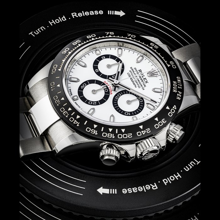 ROLEX. A STAINLESS STEEL AUTOMATIC CHRONOGRAPH WRISTWATCH WITH BRACELET DAYTONA MODEL, REF. 116500LN, CIRCA 2019