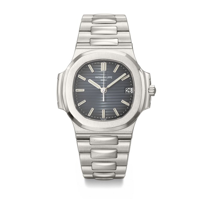 PATEK PHILIPPE. A RARE STAINLESS STEEL AUTOMATIC WRISTWATCH WITH SWEEP CENTRE SECONDS, DATE AND BRACELET SIGNED PATEK PHILIPPE, GENEVE, NAUTILUS MODEL, REF. 5800/1A-001, MOVEMENT NO. 3'412'822, CASE NO. 4'353'572, CIRCA 2007