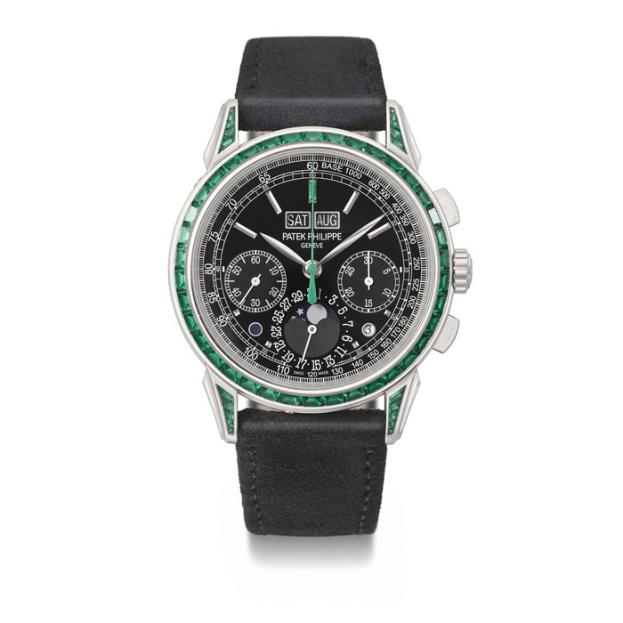 PATEK PHILIPPE. A HIGHLY I MPRESSIVE AND EXTREMELY RARE PLATINUM AND EMERALD-SET PERPETUAL CALENDAR CHRONOGRAPH WRISTWATCH WITH MOON PHASES, LEAP YEAR AND DAY/NIGHT INDICATION SIGNED PATEK PHILIPPE, GENEVE, REF. 5271/13P-001, CIRCA 2016