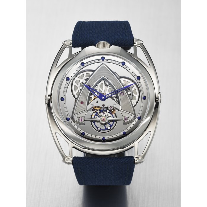 DE BETHUNE. A RARE AND EXTREMELY ATTRACTIVE MIRROR-POLISHED TITANIUM LIMITED EDITION LIGHTWEIGHT WRISTWATCH WITH ‘FLOATING LUGS’ SIGNED DE BETHUNE, REF. DB28XPSWTIS1, 'STEEL WHEELS' MODEL, NO. 12/25, CIRCA 2022