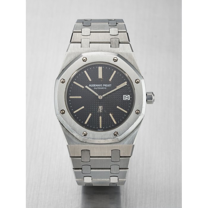 AUDEMARS PIGUET. A RARE AND ATTRACTIVE STAINLESS STEEL AUTOMATIC WRISTWATCH WITH DATE AND BRACELET SIGNED AUDEMARS PIGUET, ROYAL OAK 'C SERIES' MODEL, REF. 5402ST, NO. C 1353, CIRCA 1977