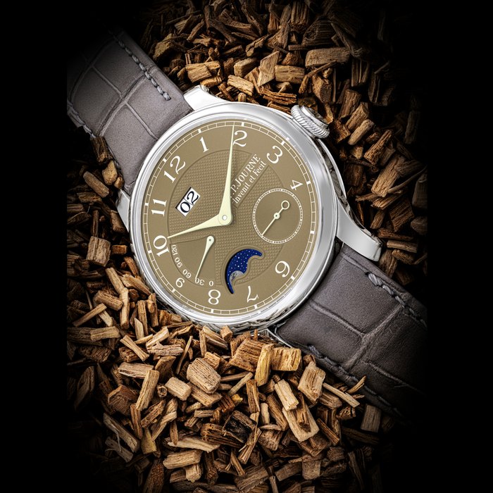 F.P F.P.JOURNE. AN ATTRACTIVE PLATINUM AUTOMATIC WRISTWATCH WITH DATE, MOON PHASES AND POWER RESERVE OCTA AUTOMATIQUE LUNE HAVANA MODEL, CIRCA 2023, Price & Market Data