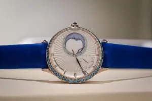 Moritz Grossmann Tefnut Sleeping Beauty