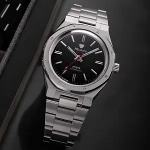 Nivada Grenchen F77 Amsterdam