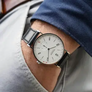 Nomos Tangente 2date