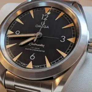 Omega Omega Railmaster 220.10.40.20.01.001 40mm Stainless steel Black