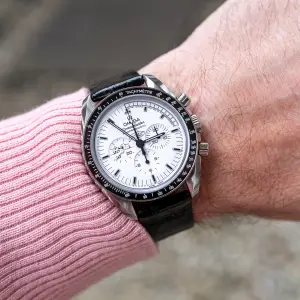 Omega Speedmaster Professional Silver Snoopy Award