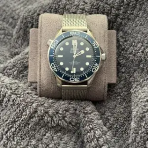 Omega Omega Seamaster 210.30.42.20.03.002 42mm Stainless steel Blue