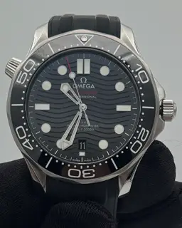 Omega Omega Seamaster Diver 300M 210.32.42.20.01.001 42mm Stainless steel Black
