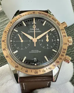 Omega Omega Speedmaster 331.22.42.51.01.001 41.5mm Rose gold and Stainless steel Black
