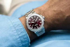 Oris Aquis Date Relief Cherry