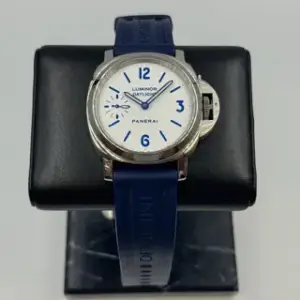 Panerai Panerai Special Editions PAM 00786 44mm Stainless steel Black