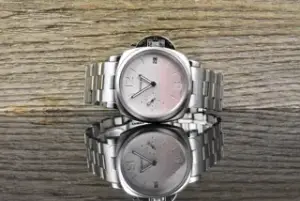 Panerai Panerai Luminor Due PAM01319 38mm Stainless steel Pink