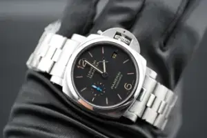 Panerai Panerai Luminor Marina PAM 00722 42mm Stainless steel Black