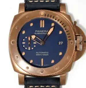 Panerai Panerai Submersible PAM 01074 42mm Bronze Blue