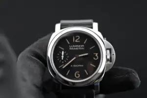 Panerai Panerai Luminor PAM 00915 44mm Stainless steel Black