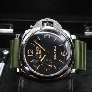 Panerai Panerai Luminor Marina 1950 3 DaysPAM00422 PAM 422 47mm Steel Black Dial Box Papers 2015
