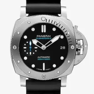 Panerai Panerai Submersible PAM02973 44mm Stainless steel Black