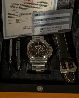 Panerai Panerai Luminor PAM00356 44mm Stainless steel Black