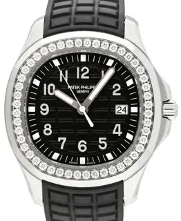 Patek Philippe Patek Philippe Aquanaut 5267/200A-001 38mm Stainless steel Black