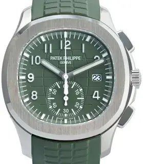 Patek Philippe Patek Philippe Aquanaut 5968G-010 White gold Green